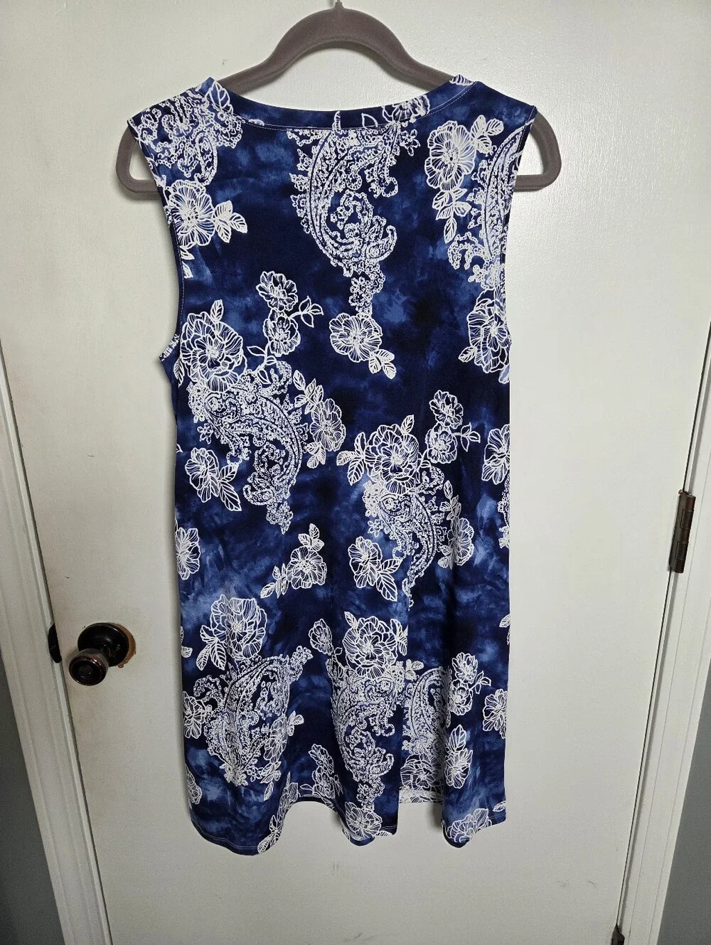 Apt 9 Blue paisley floral sleeveless dress Size Large